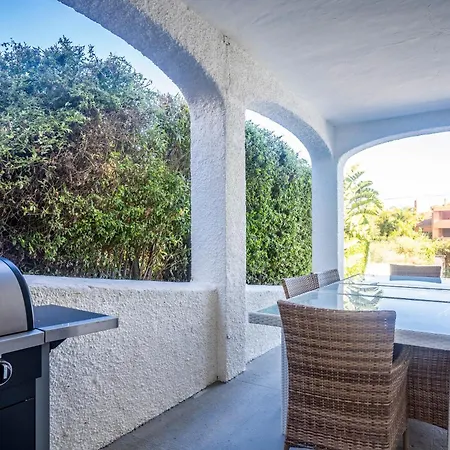 Stunning 5 Bedroom Villa, Sea Views, Private Pool, Estepona, Sleeps Up To 12 Estepona
